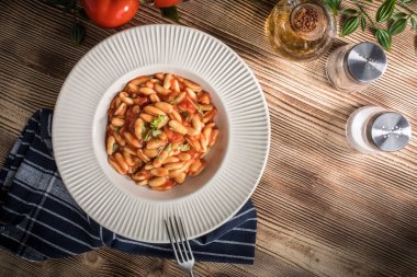 Cavatelli taze domates soslu makarna.