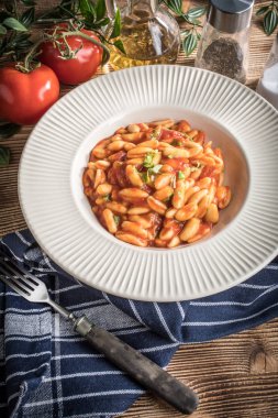 Cavatelli taze domates soslu makarna.