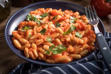 Cavatelli taze domates soslu makarna.