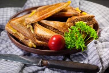 ızgara peynir sandviç.