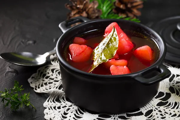 Red borscht soup in bowl. — Stock Photo, Image