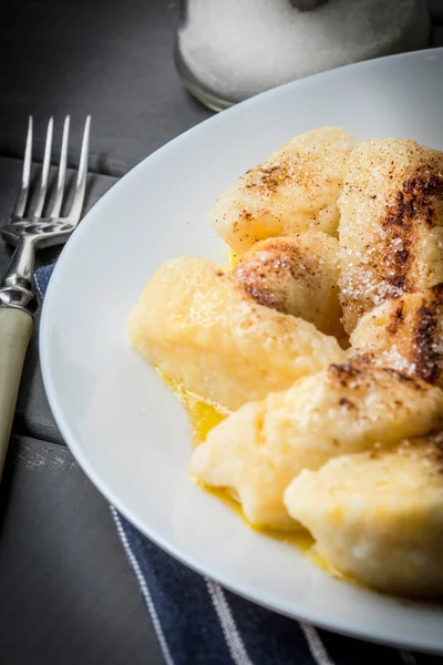 Lazy Dumplings Cinnamon Sugar Dark Light — Stock Photo, Image