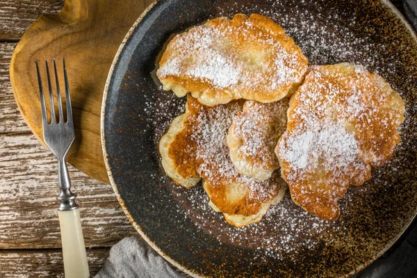 Pancake Manis Yang Terbuat Dari Apel Susu Dan Tepung Tampilan — Stok Foto