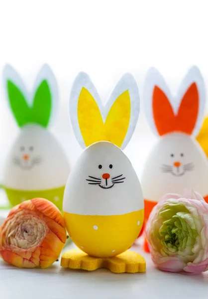 Easter decoration with funny rabbits — Stock Photo, Image