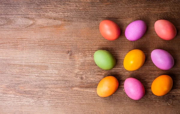 Huevos de Pascua naturales teñidos — Foto de Stock