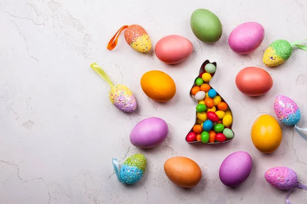 Huevos de Pascua y dulces — Foto de Stock