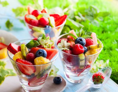 meyve ve meyve salatası