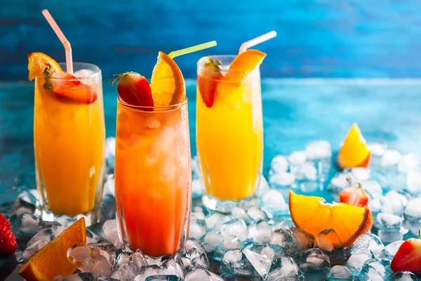 Băuturi cu fructe de vară — Fotografie, imagine de stoc