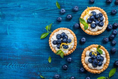 Lezzetli Blueberry tartlets 