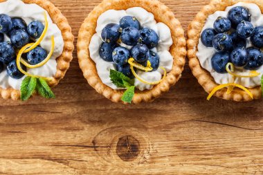 Lezzetli Blueberry tartlets 