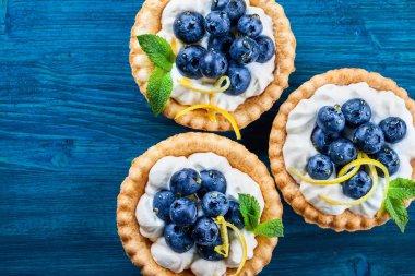 Lezzetli Blueberry tartlets 