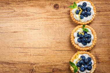 Lezzetli Blueberry tartlets 