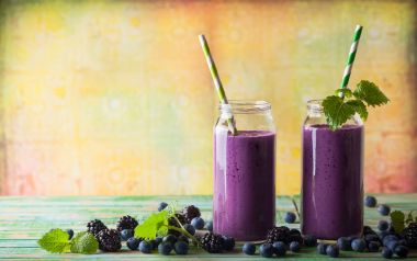  BlackBerry ve blueberry smoothie 