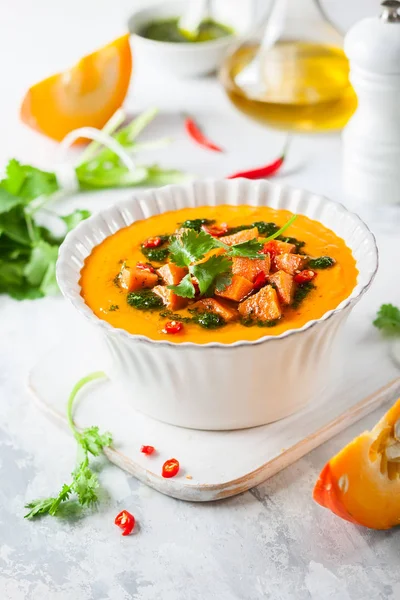 Pumpkin and sweet potato soup — Stock Photo, Image