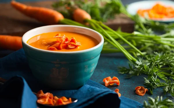 Spicy cream carrot soup — Stock Photo, Image