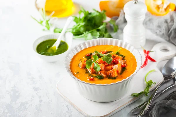 Pumpkin and sweet potato soup — Stock Photo, Image