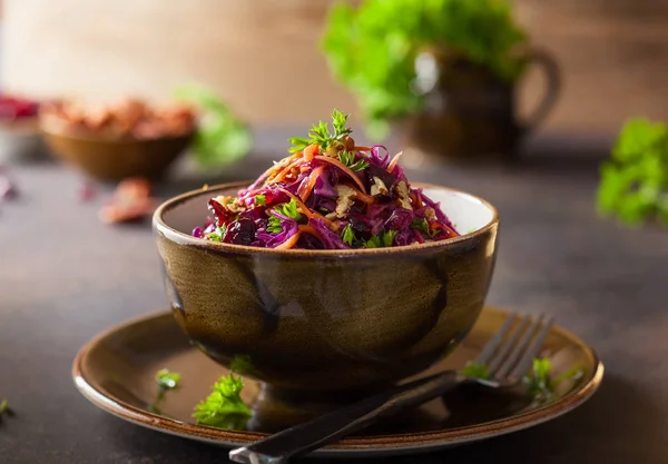 Krautsalat mit Rotkohl — Stockfoto