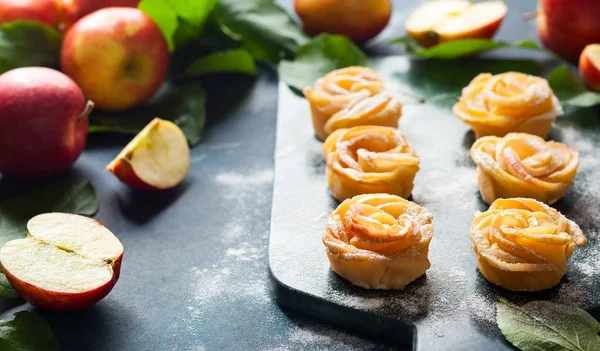 Apple Rose mini tartas — Foto de Stock