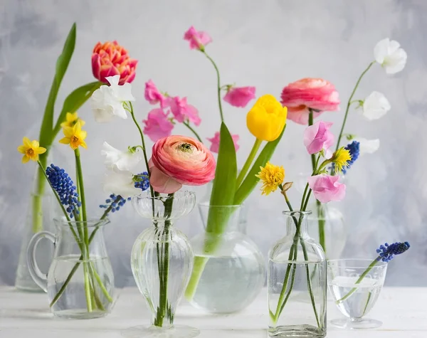 Piękne kwiaty bukiety — Zdjęcie stockowe
