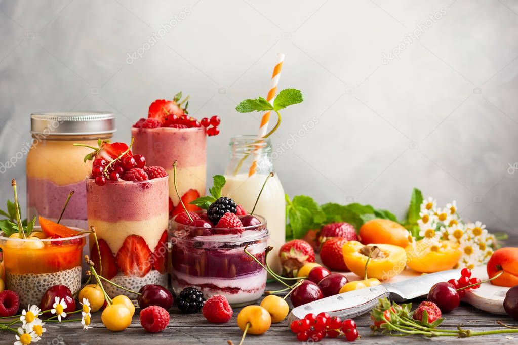 Fruit berry smoothie 