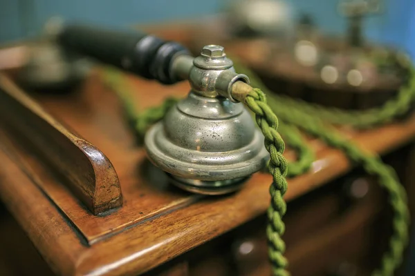 Vintage telefon hizmet dışı — Stok fotoğraf