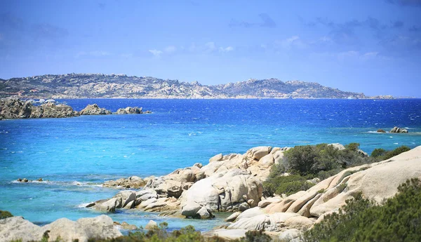 Cennet plaj Sardunya kıyılarında, İtalya