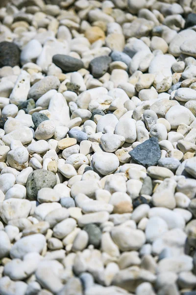 Pedras arredondadas na praia — Fotografia de Stock