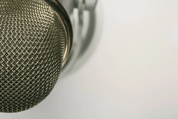 Modern mikrofon yakın çekim
