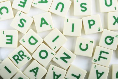 Grup küpleri harfleri bulmaca