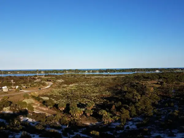 Blick vom Turm in Florida mit Pflanzen, Wasser und Himmel — Stockfoto