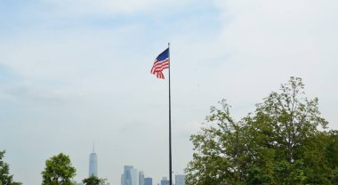 Amerika Birleşik Devletleri bayrağı New York ile kutupta