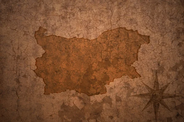 Mapa da Bulgária sobre vintage crack fundo de papel — Fotografia de Stock
