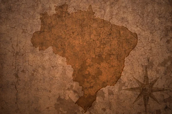 ブラジル地図古いビンテージ亀裂用紙の背景 — ストック写真