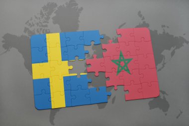 bir dünya haritası arka plan üzerinde İsveç ve Fas ulusal bayrağı ile bulmaca.