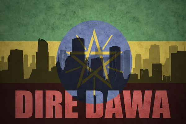 ビンテージ、エチオピアの旗のテキスト ディレ ・ ダワと都市の抽象的なシルエット — ストック写真