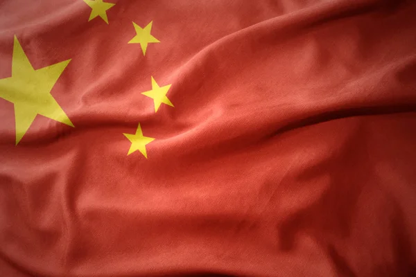 Махаючи барвистий прапор Китаю . — стокове фото