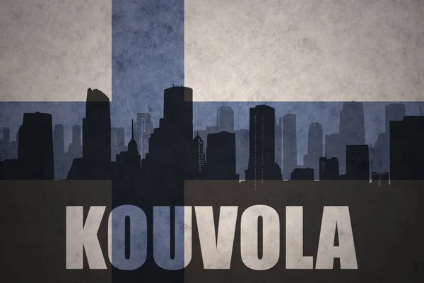 Özet metin Kouvola Vintage ile şehir silüeti Fince bayrak — Stok fotoğraf