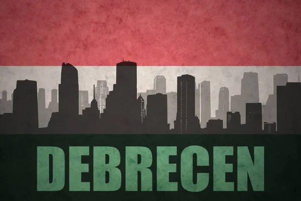 Abstrakte Silhouette der Stadt mit Text-Debrecen bei der ungarischen Flagge — Stockfoto