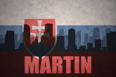 Özet metni vintage Slovakya bayrağı Martin ile şehir silüeti