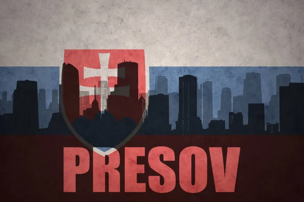Silueta abstracta de la ciudad con texto Presov en la bandera de Eslovaquia vintage —  Fotos de Stock