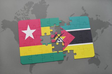 togo ve Mozambik bir dünya haritası üzerinde bayrağı ile bulmaca