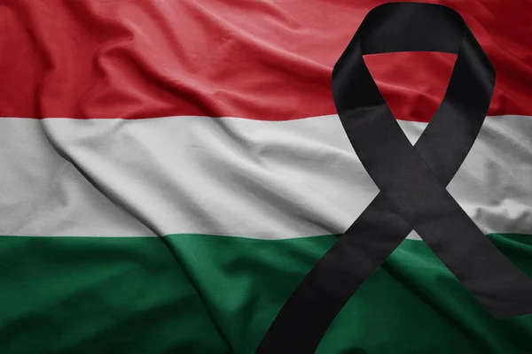Macaristan bayrağı siyah şerit yas — Stok fotoğraf