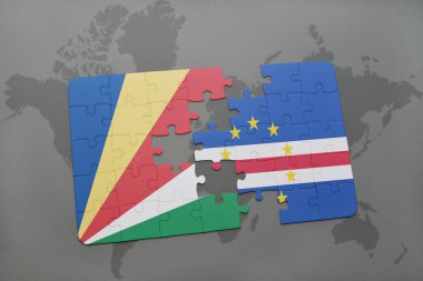 Seyşel Adaları ve cape verde ulusal bayrak bir dünya haritası üzerinde ile bulmaca