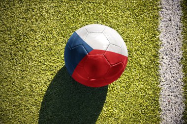 sahada futbol topu Çek Cumhuriyeti bayrağı ile yatıyor