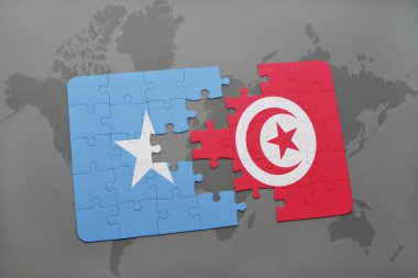 Somali ve Tunus bir dünya haritası üzerinde bayrağı ile bulmaca