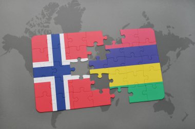 Norveç ve Türkiye ulusal bayrak bir dünya haritası üzerinde ile bulmaca