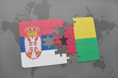 Bulmaca ile ulusal bayrak Sırbistan ve Gine bissau bir dünya haritası üzerinde