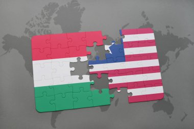 Macaristan ve Liberya ulusal bayrak bir dünya haritası üzerinde ile bulmaca