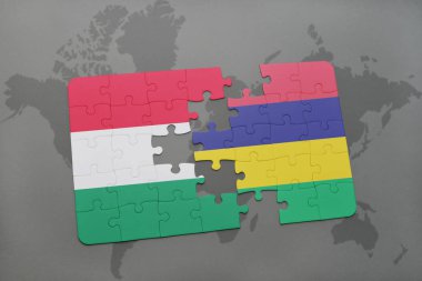 Macaristan ve Türkiye ulusal bayrak bir dünya haritası üzerinde ile bulmaca