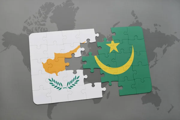 Rompecabezas con la bandera nacional de cyprus y mauritania en un mapa del mundo — Foto de Stock
